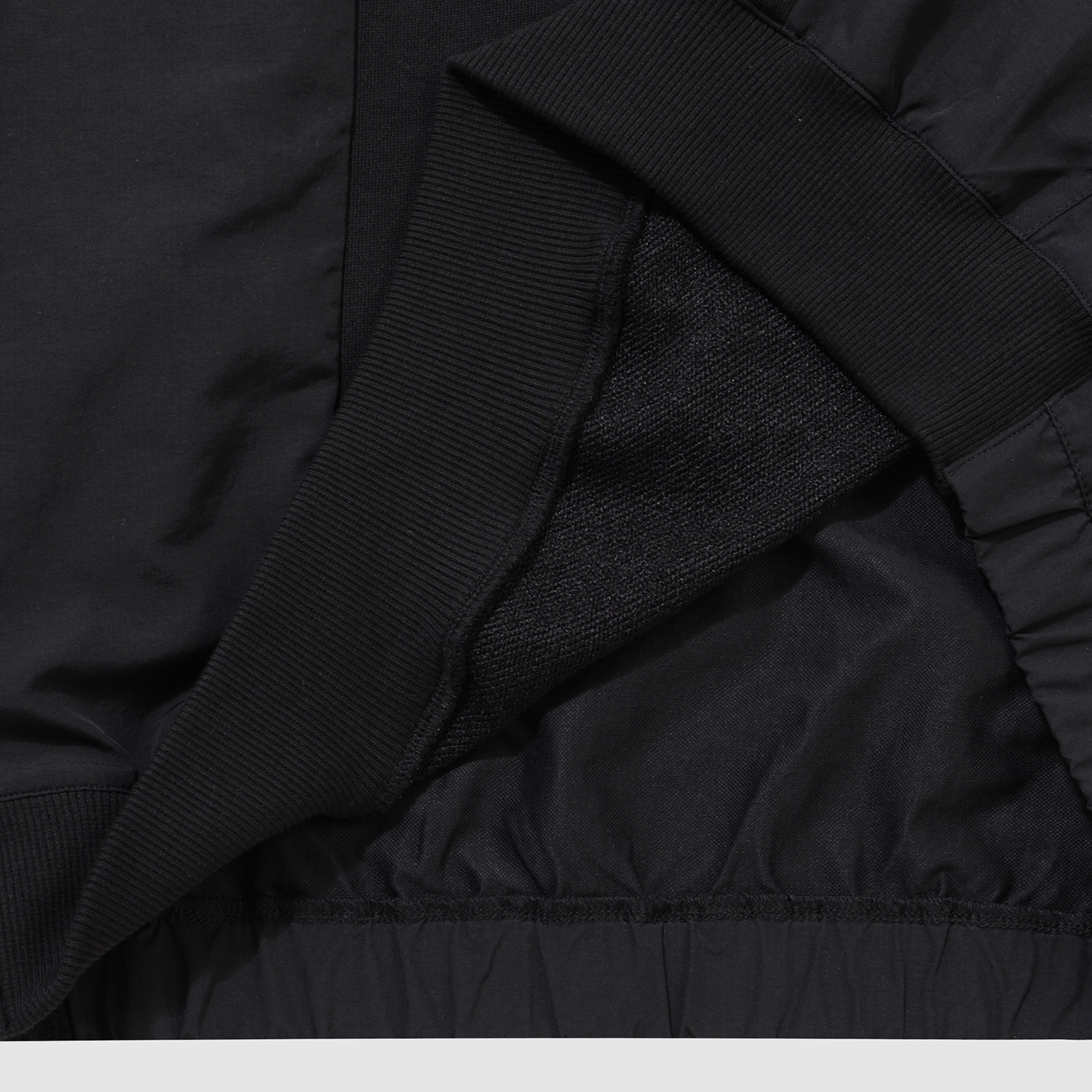 571137583_1226368606197831_32964834780242453_n